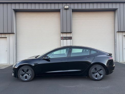 Used 2022 Tesla Model 3 Long Range image 3