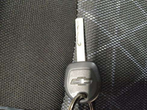 Used 2021 Chevrolet Spark LS image 32