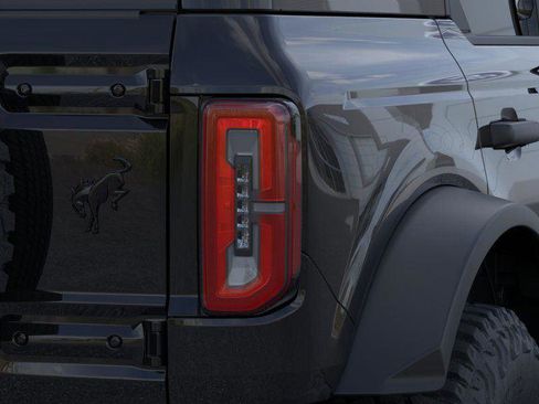 New 2026 Ford Bronco Outer Banks w/ Sasquatch Package AWD/4WD image 23