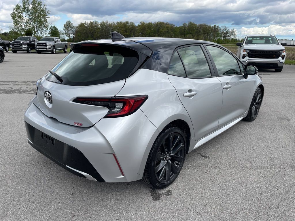 Used 2025 Toyota Corolla XSE FWD image 8