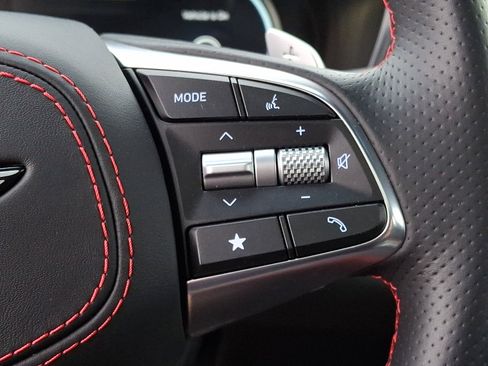 Used 2025 Genesis G70 3.3T Advanced image 25