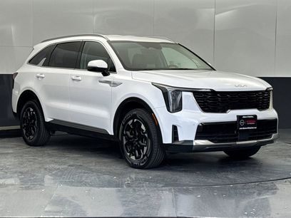 Used 2024 Kia Sorento S