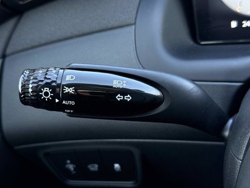 Used 2023 Hyundai Tucson SEL w/ Convenience Package image 10