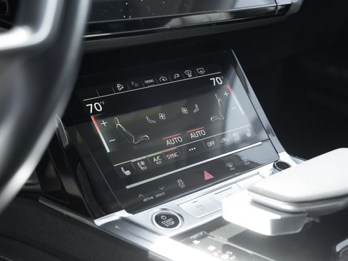 Certified 2024 Audi Q8 e-tron Prestige w/ Prestige Package AWD/4WD image 14