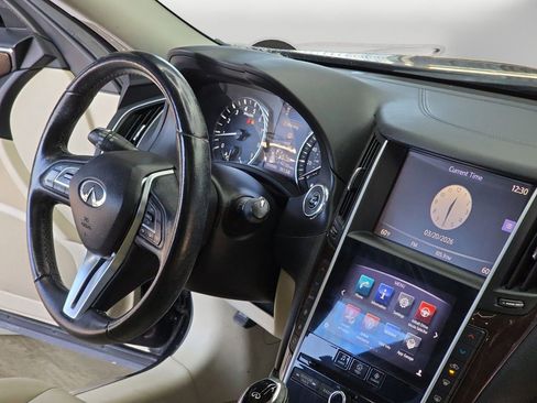 Used 2019 INFINITI Q50 Luxe image 23