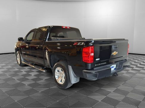Used 2018 Chevrolet Silverado 1500 LT w/ All Star Edition AWD/4WD image 3
