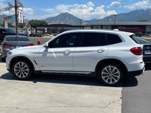 Used 2018 BMW X3 xDrive30i AWD/4WD image 8