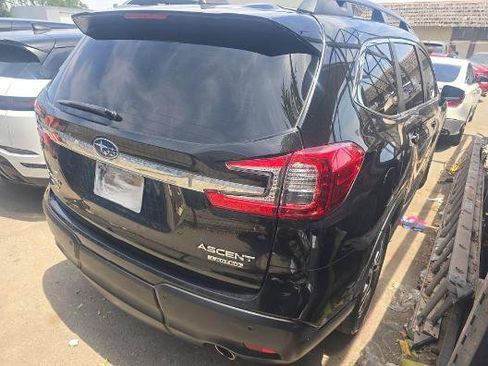 Used 2023 Subaru Ascent Limited AWD/4WD image 2