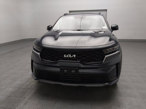 Used 2022 Kia Sorento S FWD image 15