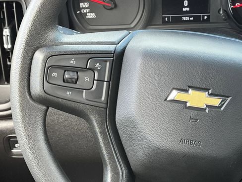 Used 2025 Chevrolet Silverado 1500 Custom image 12