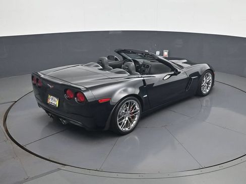 Used 2013 Chevrolet Corvette 427 w/ 1SB Preferred Equipment Group RWD image 16