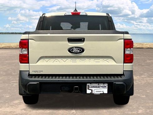 Used 2025 Ford Maverick XLT w/ XLT Luxury Package AWD/4WD image 7