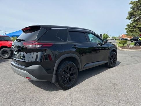 Used 2022 Nissan Rogue SV AWD/4WD image 5