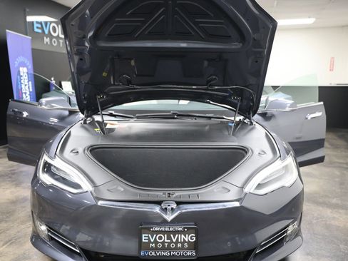 Used 2017 Tesla Model S 100D image 49