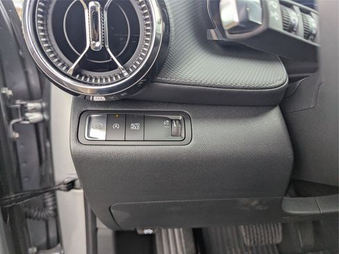 New 2026 Chevrolet Equinox LT w/ Convenience Package II image 13