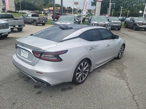 Used 2023 Nissan Maxima Platinum w/ Sport Mat Group FWD image 7
