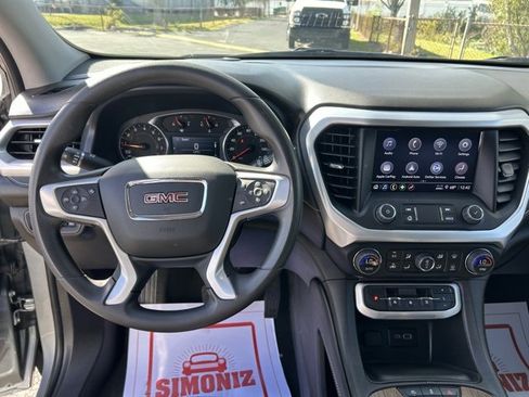 Used 2023 GMC Acadia SLE w/ Driver Convenience Package image 18