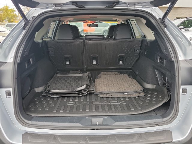 Used 2024 Subaru Outback Limited AWD/4WD image 31