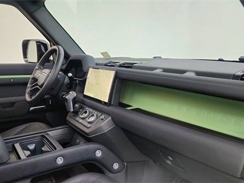 Used 2023 Land Rover Defender 110 75th Limited Edition image 20