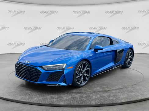 Used 2023 Audi R8 V10 performance RWD image 3