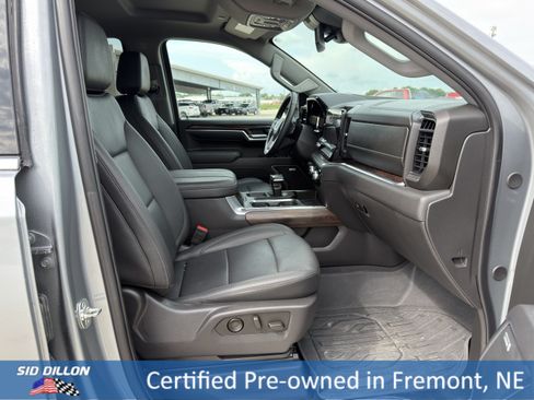 Certified 2025 GMC Sierra 1500 SLT w/ SLT Premium Plus Package AWD/4WD image 15