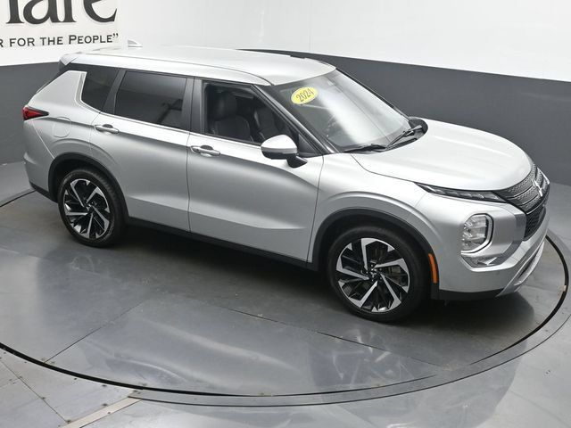 Used 2024 Mitsubishi Outlander SE FWD image 44