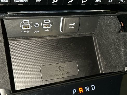 Used 2021 Jeep Grand Cherokee L Overland w/ Luxury Tech Group IV image 31