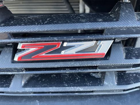 Used 2019 Chevrolet Silverado 1500 LT Trail Boss image 31