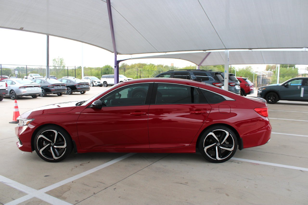 Used 2021 Honda Accord Sport Special Edition image 2