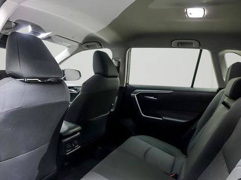 Certified 2025 Toyota RAV4 XLE AWD/4WD image 10
