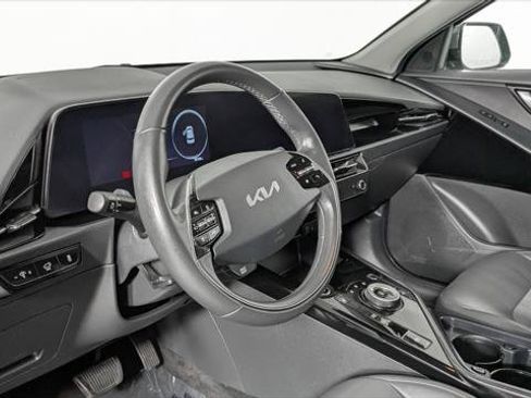 Used 2023 Kia Niro Wind FWD image 26