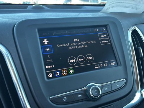 Used 2024 Chevrolet Equinox LT AWD/4WD image 15