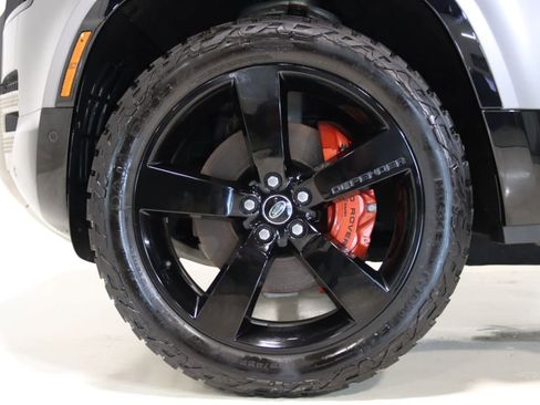 Used 2023 Land Rover Defender 90 X AWD/4WD image 81