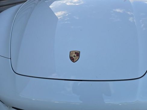 Used 2014 Porsche Cayenne S image 3