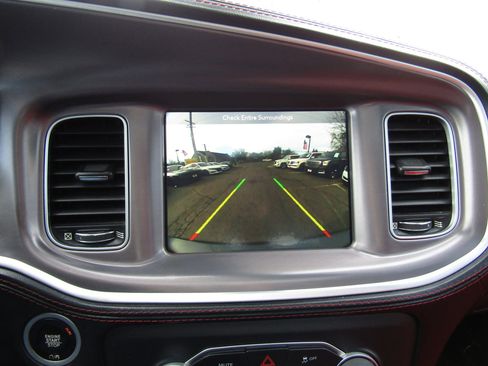 Used 2019 Dodge Charger Scat Pack w/ Technology Group image 24