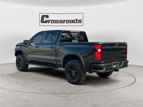 Used 2025 Chevrolet Silverado 1500 ZR2 w/ Technology Package image 3