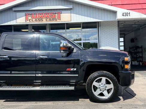 Used 2016 Chevrolet Silverado 2500 LTZ w/ Duramax Plus Package AWD/4WD image 11
