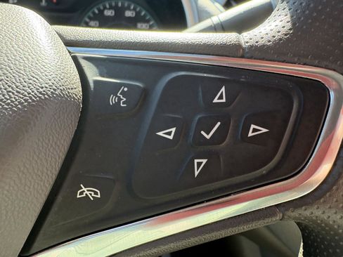 Used 2020 Chevrolet Malibu LS w/ Driver Confidence Package II FWD image 11