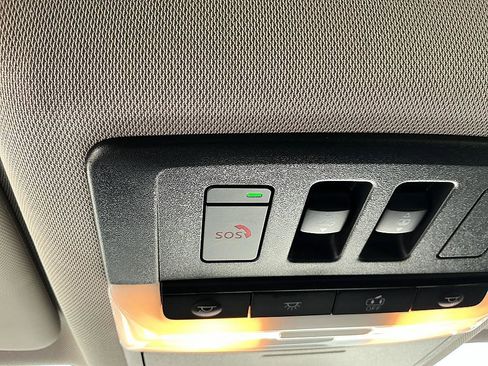 Certified 2024 Nissan Rogue SV w/ SV Premium Package FWD image 20