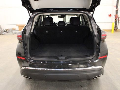 Used 2023 Nissan Murano SV image 13