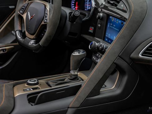 Used 2019 Chevrolet Corvette ZR1 RWD image 66