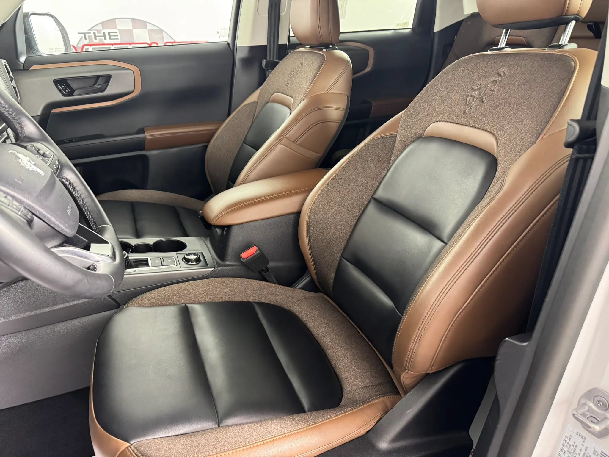 Used 2025 Ford Bronco Sport Outer Banks w/ Outer Banks Tech Package+ AWD/4WD image 31