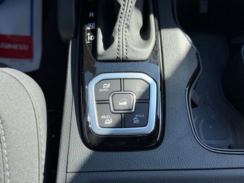 New 2026 Nissan Frontier SV w/ All-Weather Content Package image 29