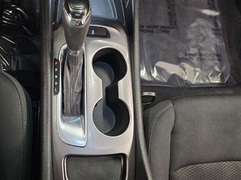 Used 2016 Chevrolet Malibu LS image 19