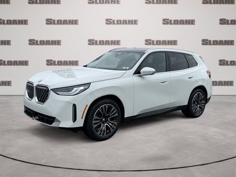 Certified 2025 BMW X3 xDrive30i AWD/4WD image 1
