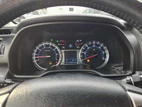 Used 2018 Toyota 4Runner Limited image 24