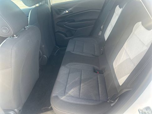 Used 2024 Chevrolet Trax LS w/ LS Convenience Package FWD image 20