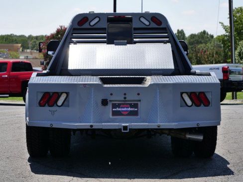 Used 2024 Ford F350 Lariat w/ FX4 Off-Road Package AWD/4WD image 8