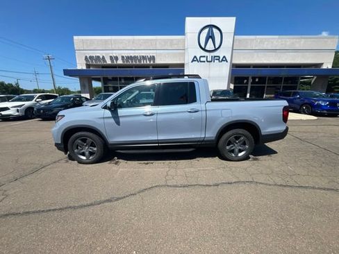 Used 2023 Honda Ridgeline RTL-E image 4