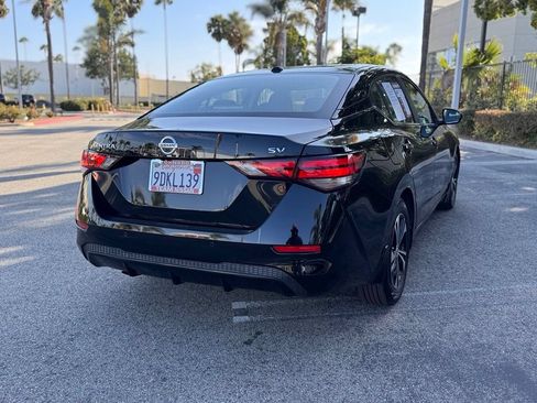 Certified 2022 Nissan Sentra SV w/ All-Weather Package FWD image 8